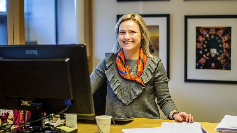 Sarah Isabella Aarøe tar gjerne en prat om AaFK! Foto: Marius Simensen